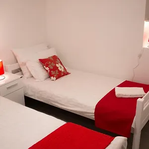 https://studio-apartment-dusica.primorje-gorskikotar.com