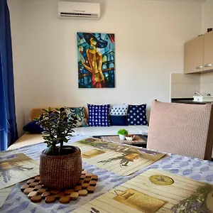 https://apartments-maricic-rab-island.primorje-gorskikotar.com